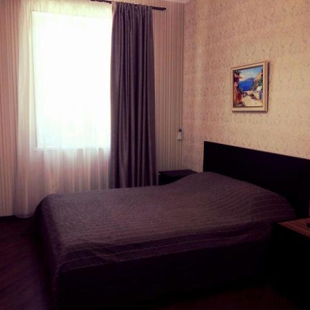 Guest House Belweder Gagra Exterior foto