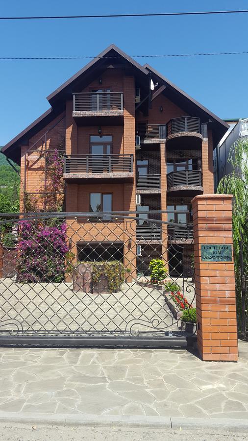 Guest House Belweder Gagra Exterior foto